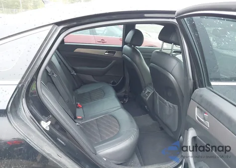 2019 Hyundai Sonata Limited z USA, uszkodzony, nr VIN 5NPE34AF3KH791265